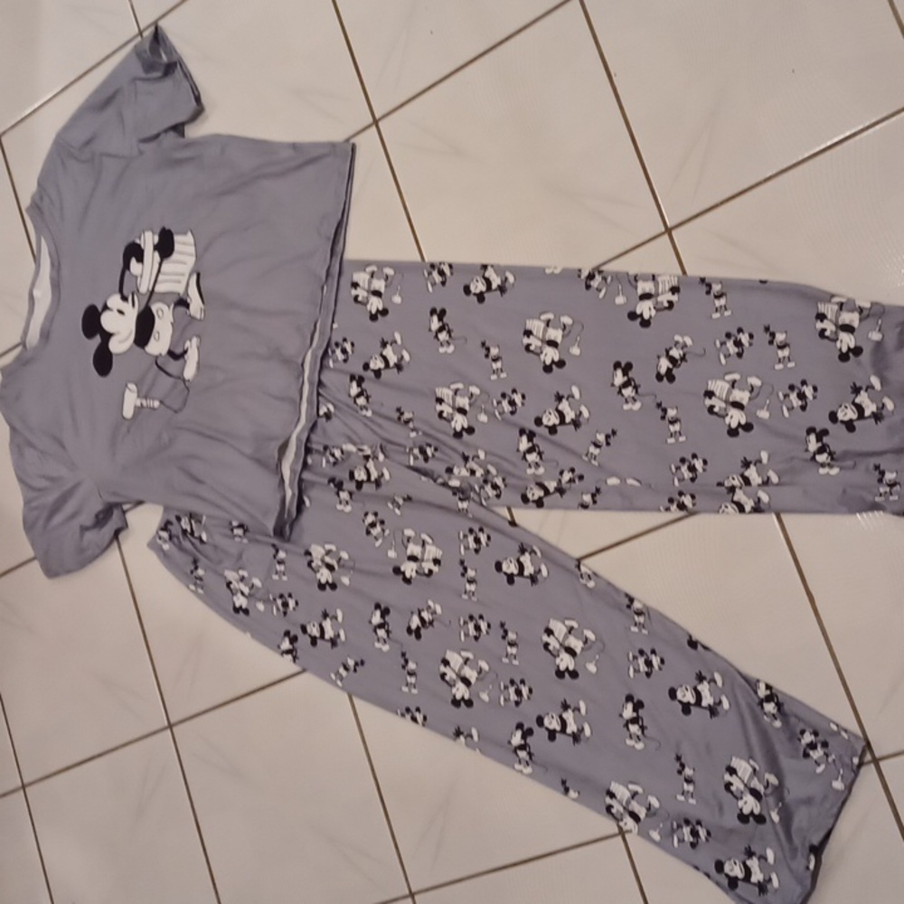 4/$60 New Gray Mickey Mouse Cartoon Print Pajama Set - Size XXL